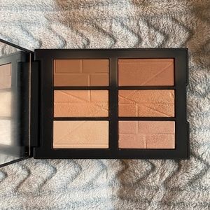 NARS Bord De Plate Highlighting and Bronzing Palette